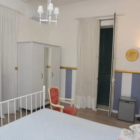 Brenta 12 * Messina